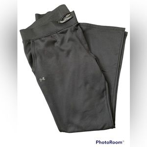 UnderArmour Women’s Cold Gear Pants - Size Large